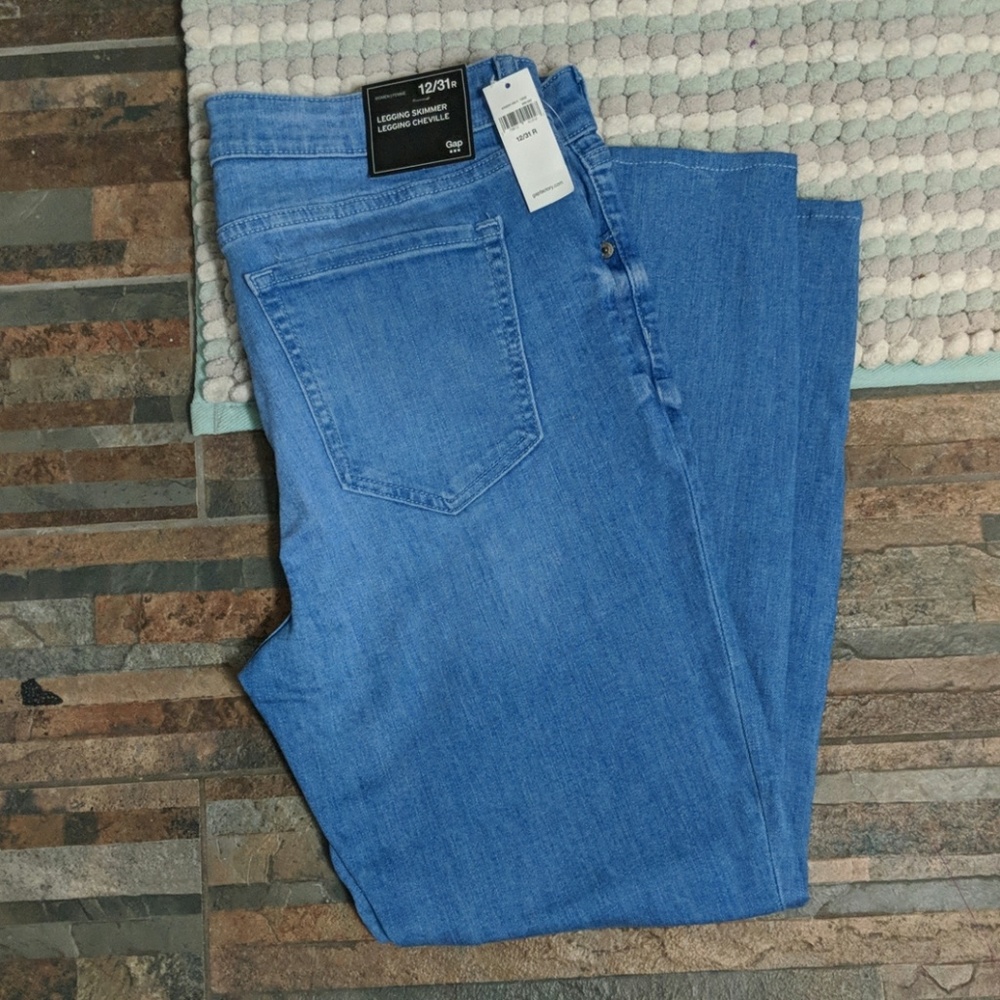 Gap Jeans